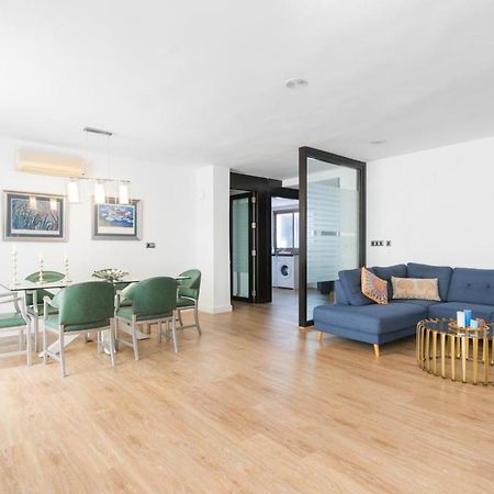 Apartamento Moderno Calle Larios Malaga Bagian luar foto