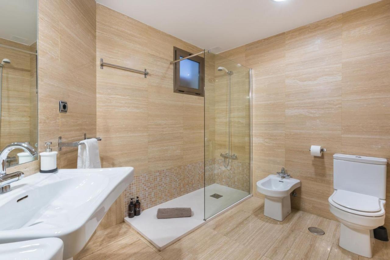 Apartamento Moderno Calle Larios Malaga Bagian luar foto