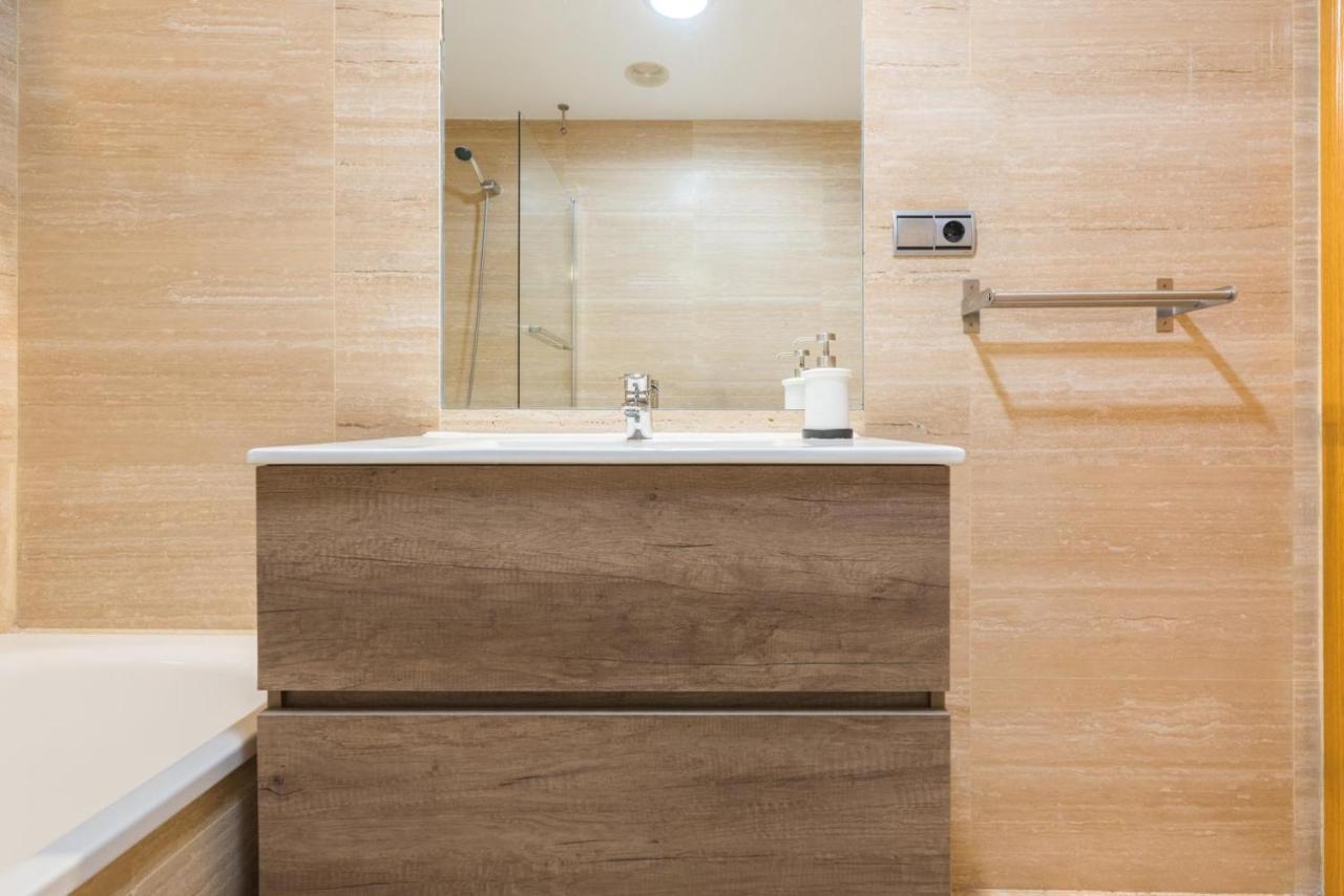 Apartamento Moderno Calle Larios Malaga Bagian luar foto