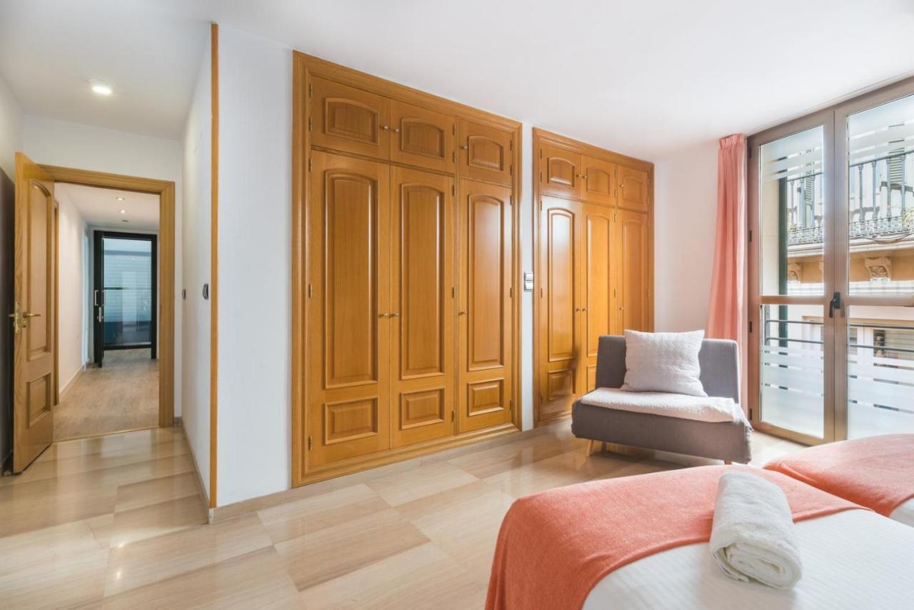 Apartamento Moderno Calle Larios Malaga Bagian luar foto