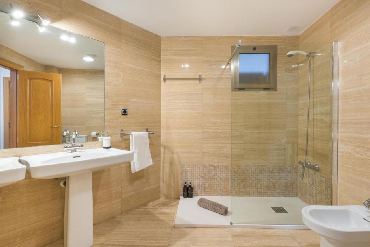 Apartamento Moderno Calle Larios Malaga Bagian luar foto